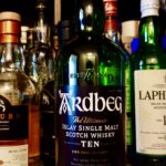 アードベッグ10年のテイスティング・世界中に「アードベギャン」を生む唯一無二の濃密エキス