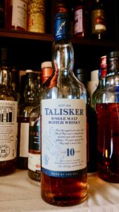 タリスカー10年のテイスティング・スカイ島の荒波