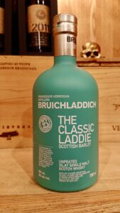 ブルックラディ・ザ・クラシックラディのテイスティング・お洒落ボトルで復活、アイラモルト新時代の騎手