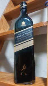 ジョニーウォーカーダブルブラックのテイスティング・ジョニ黒スモーキー強めバージョン